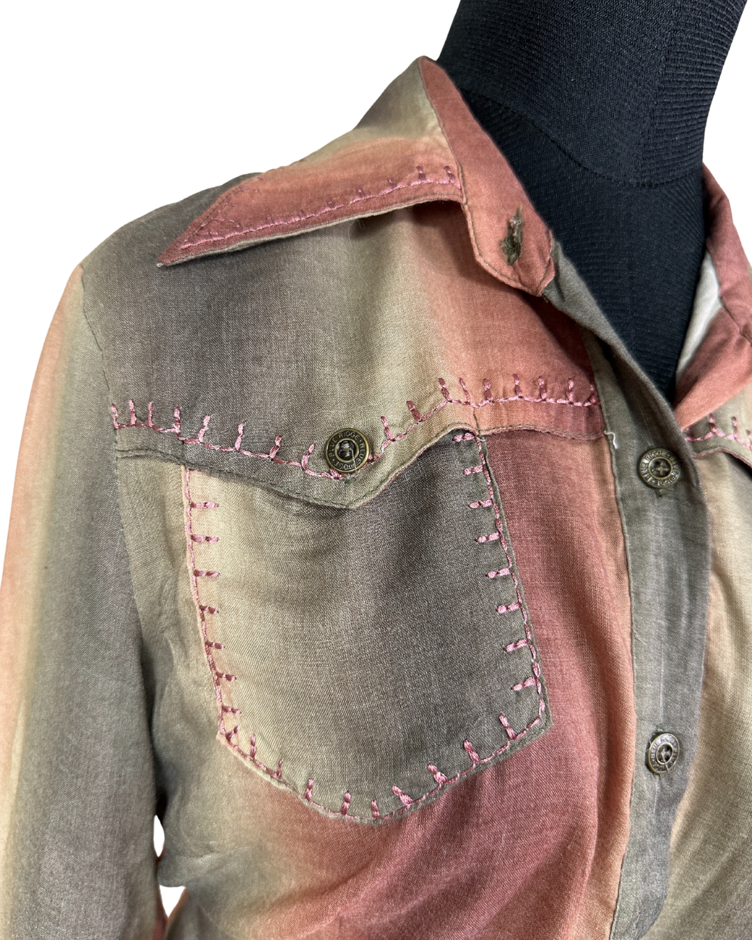 DIYUSI Women's Fitted Shirt with Back Embroidery