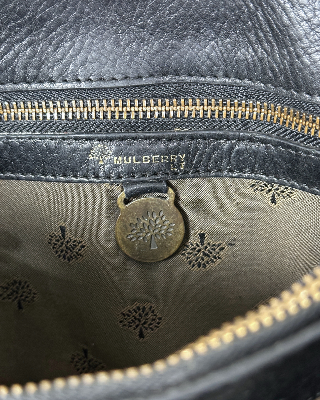 RARE Vintage Luxury Mulberry Roxanne Black Leather Shoulder Bag