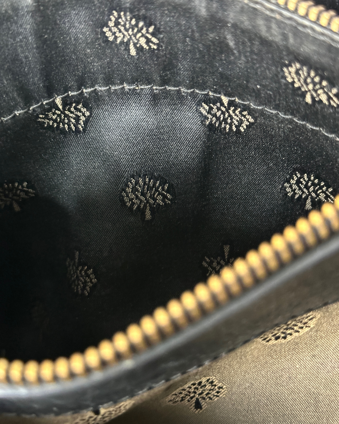 RARE Vintage Luxury Mulberry Roxanne Black Leather Shoulder Bag