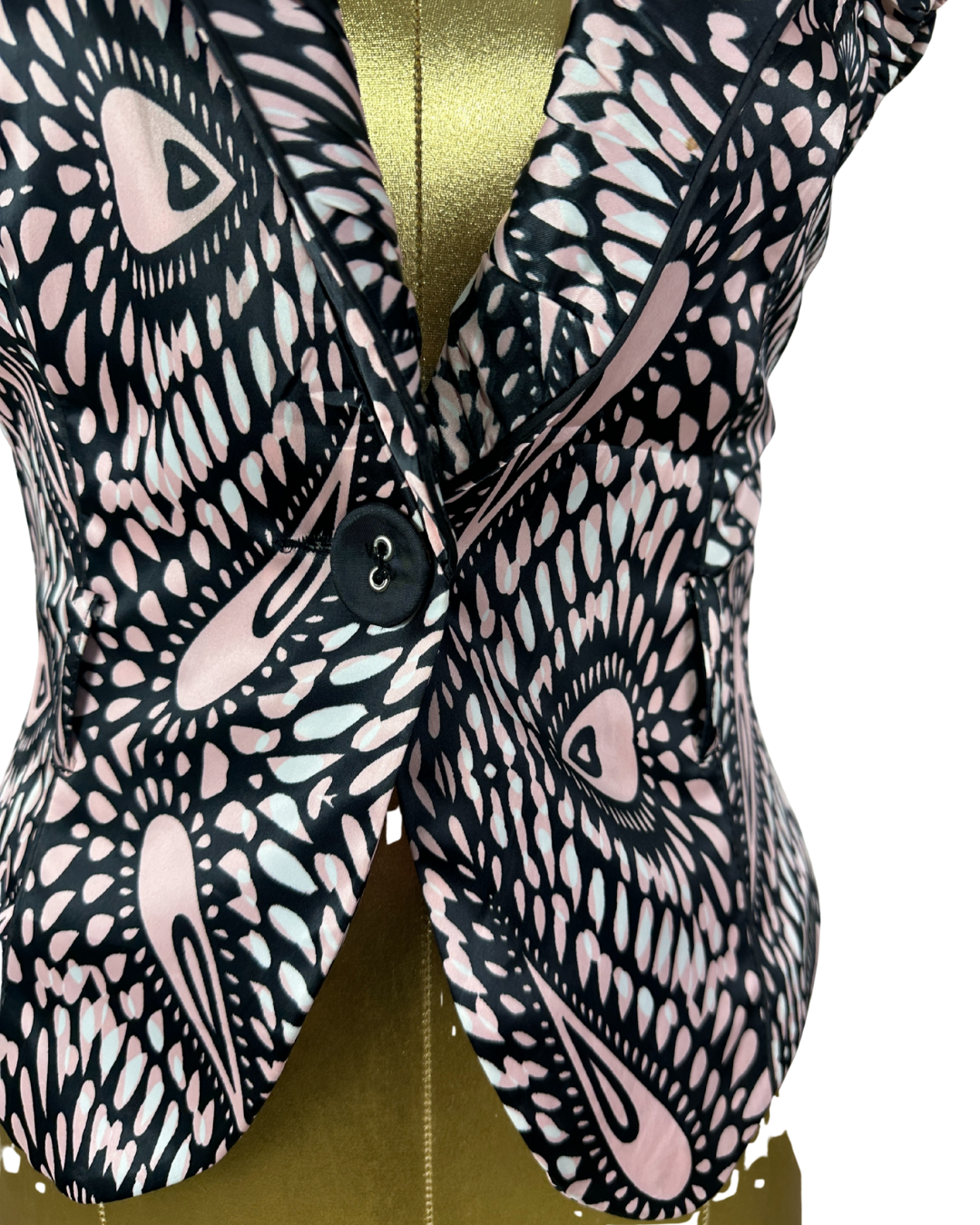 Nominal One-Button Fitted Blouse