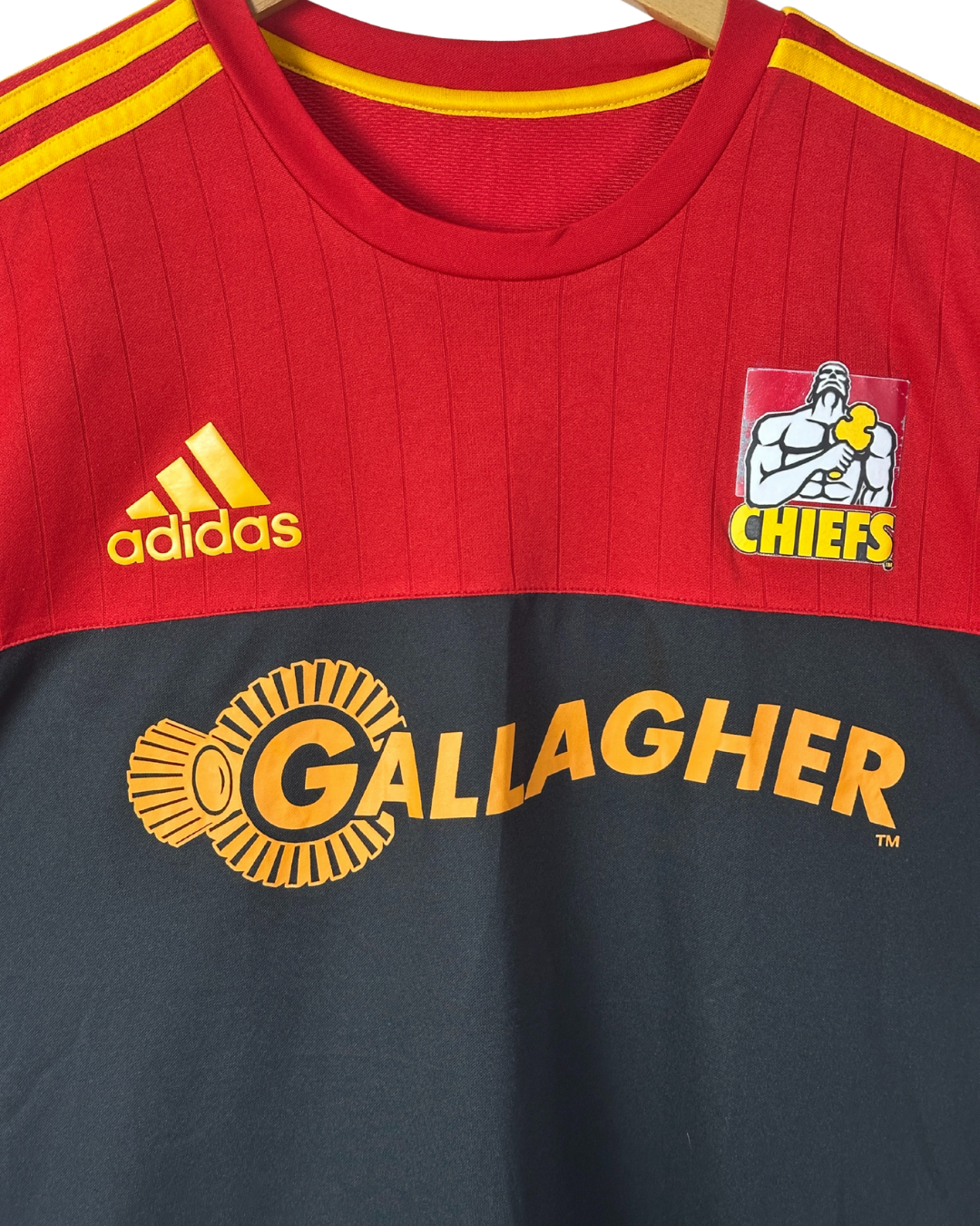 Adidas Chiefs Super Rugby Away Jersey 2016/2017 Large