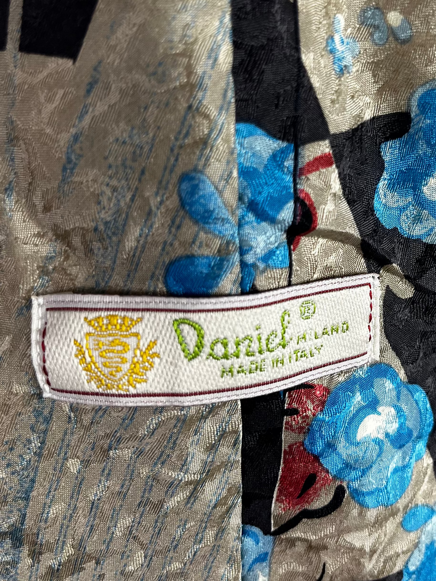 Daniel Hiland Artsy Necktie