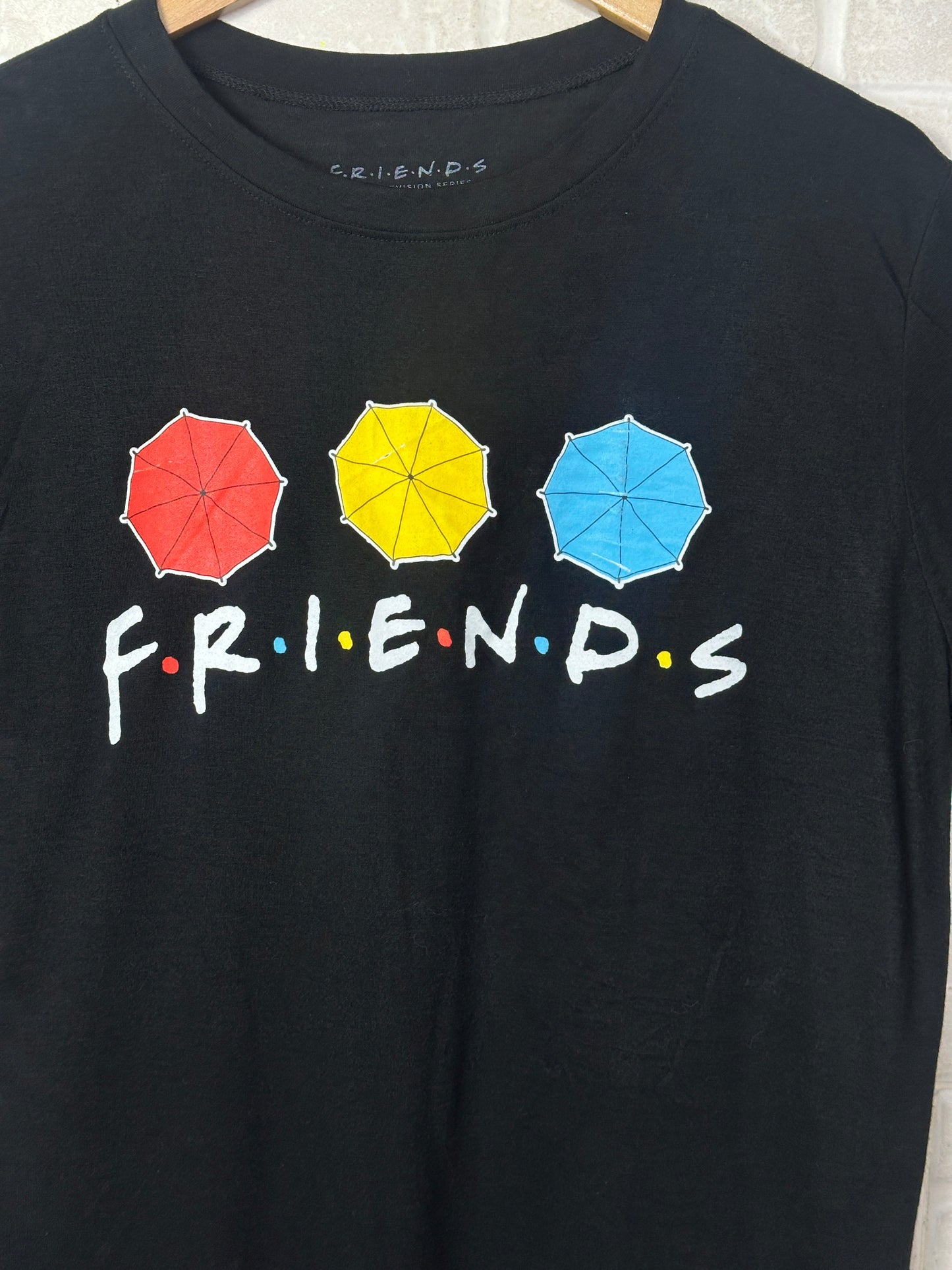 Friends T-shirt XL