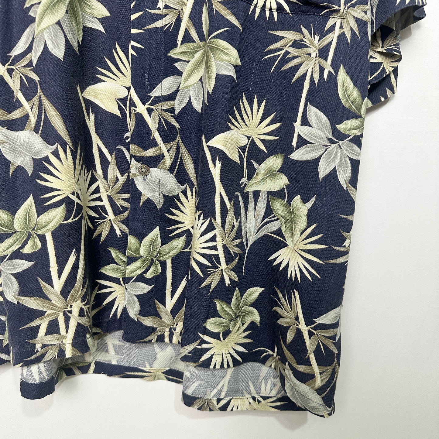 Campia Hawaiian Shirt Large