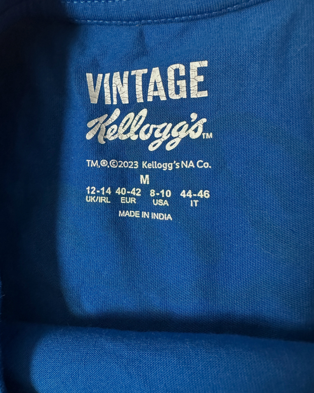 Official Vintage Kellogg's Frosted Flakes Tony the Tiger Graphic T-Shirt