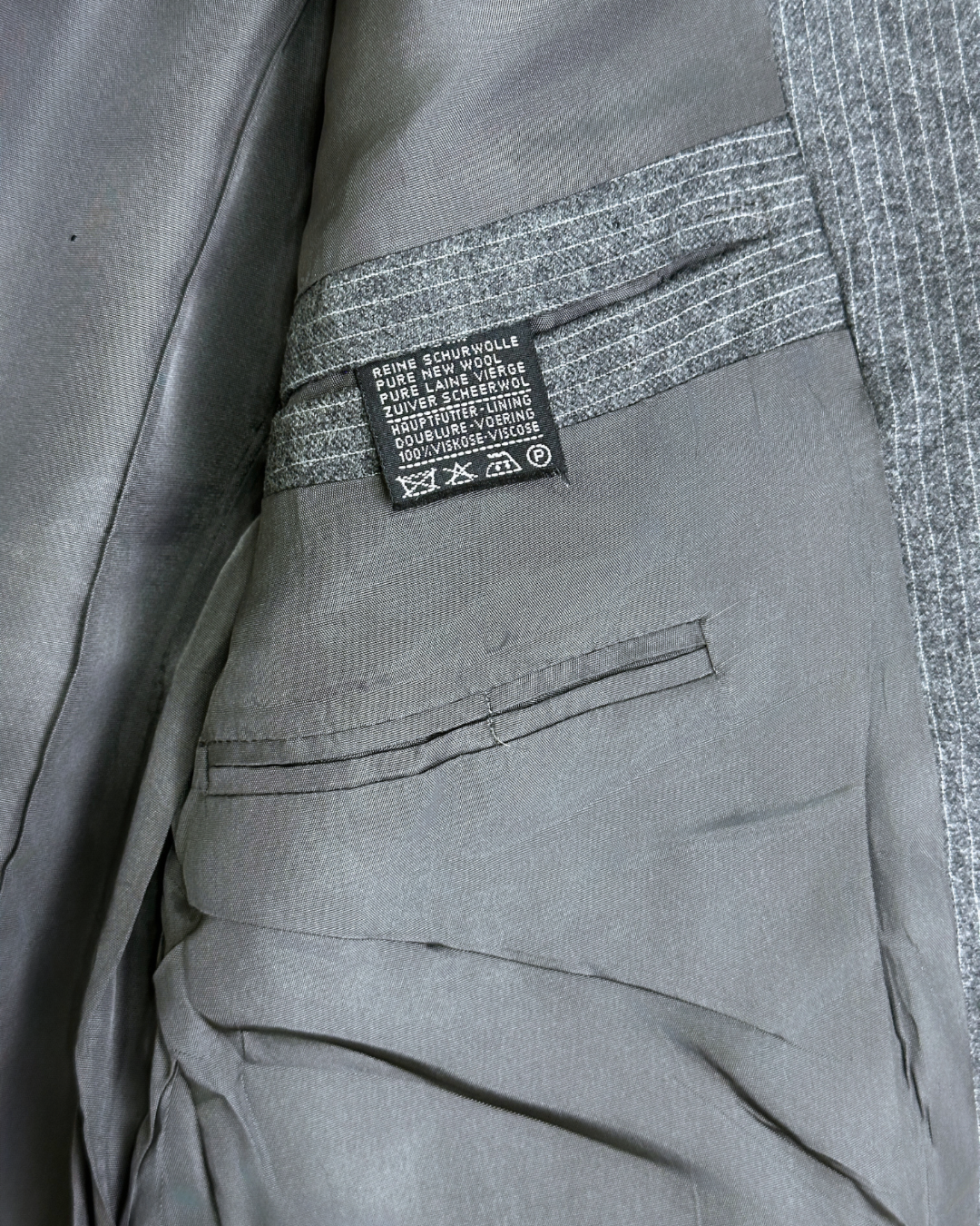 Vintage Pinstripe Pure Virgin Wool Full Suit - Size 50