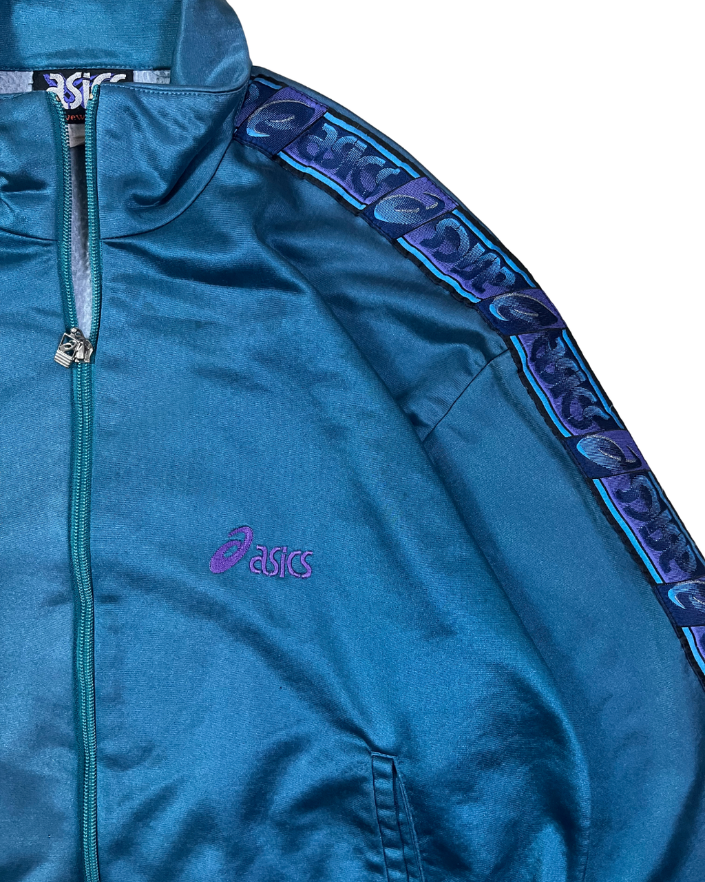 Vintage Asics Windbreaker - Medium