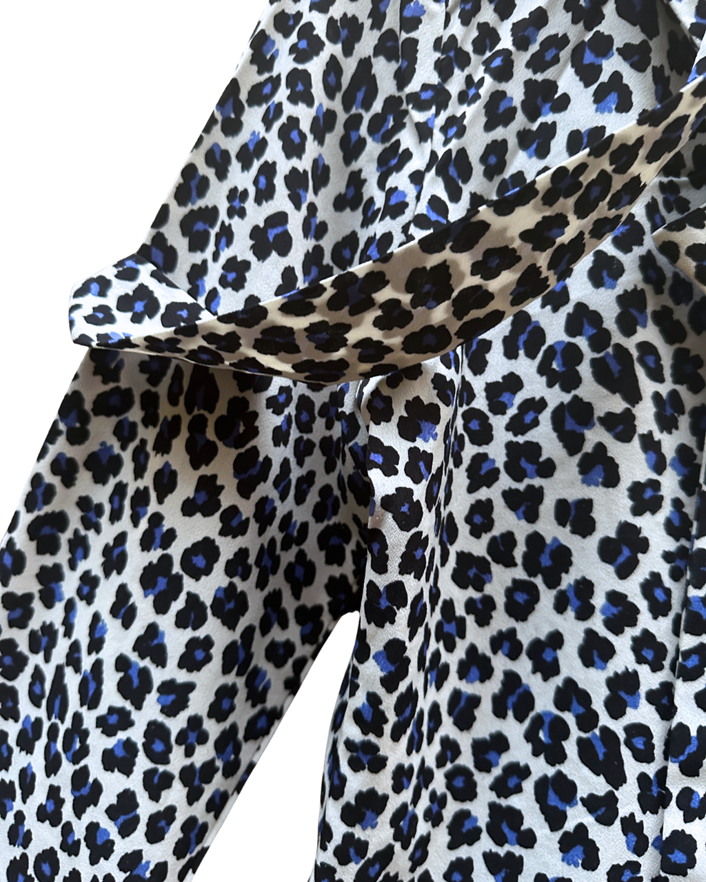 Blue Leopard Pattern Shirt with Scarf - Small