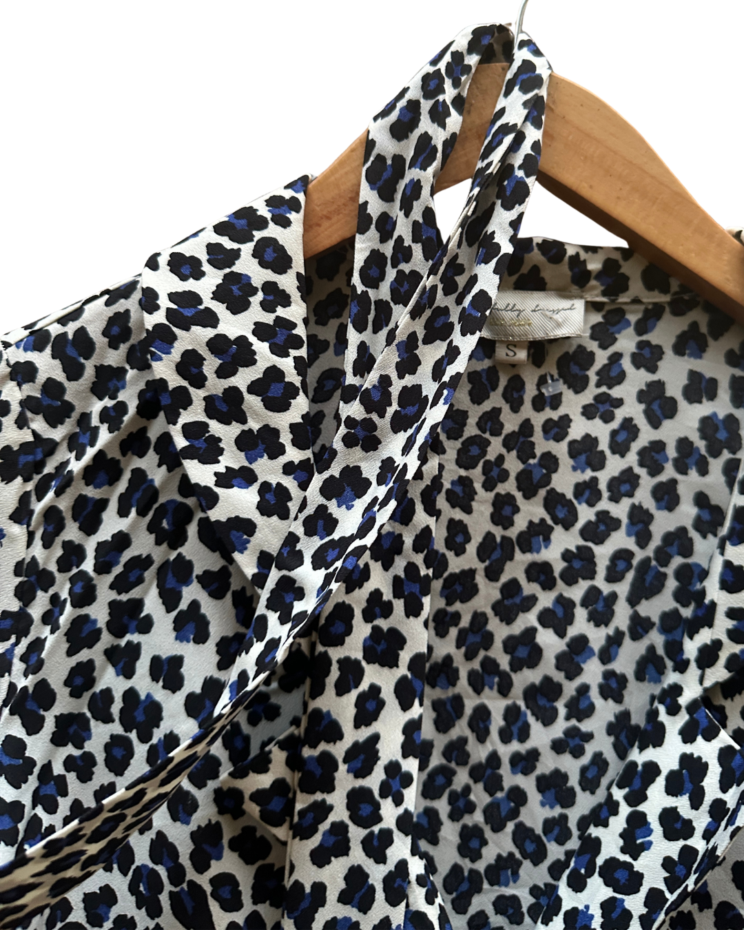 Blue Leopard Pattern Shirt with Scarf - Small