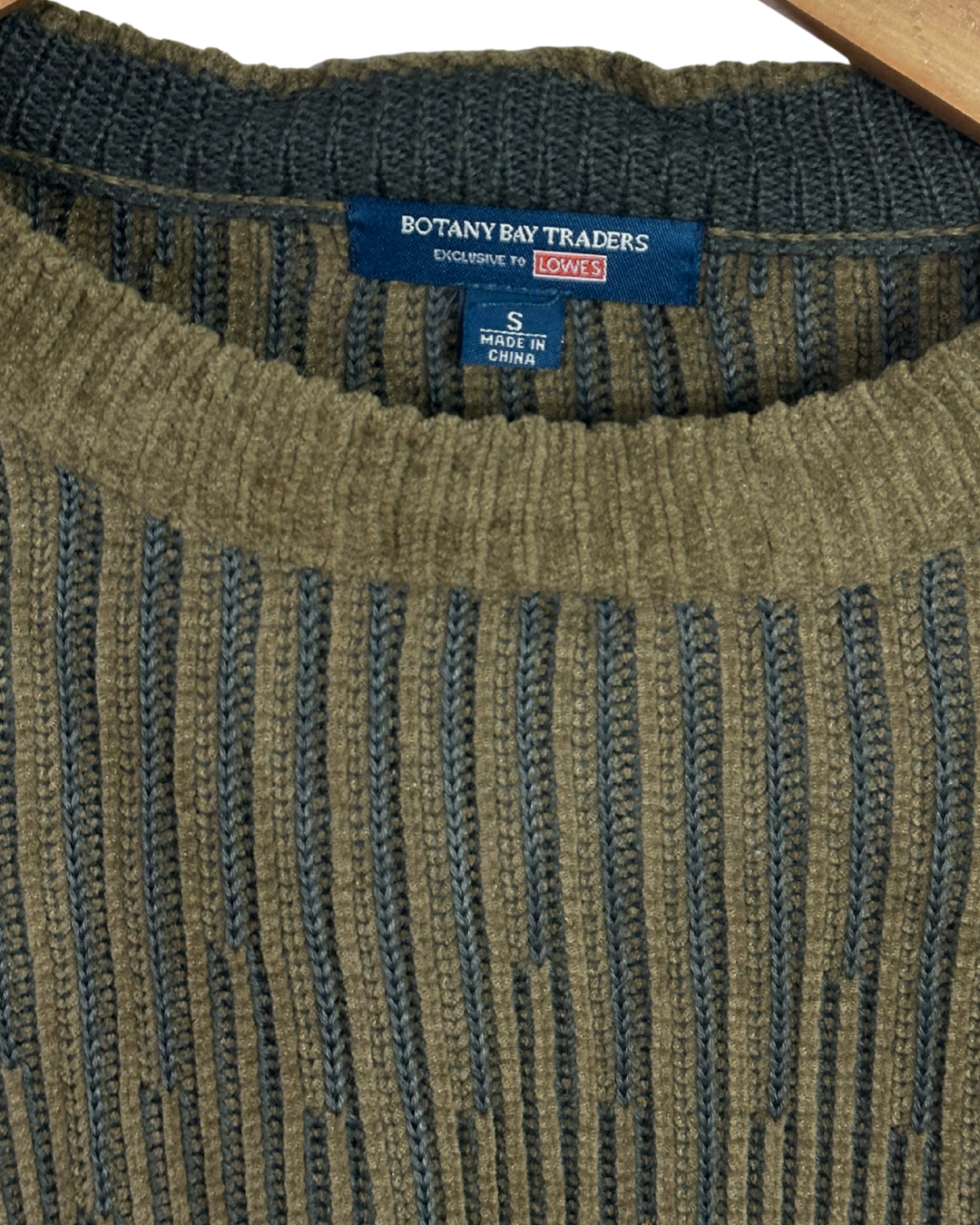 Botany Bay Traders Wool-Blend Sweater - Small