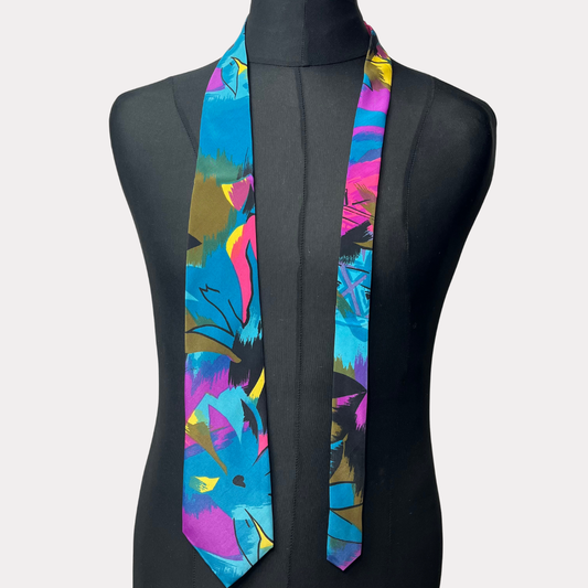 Silver City Abstract Necktie 9cm