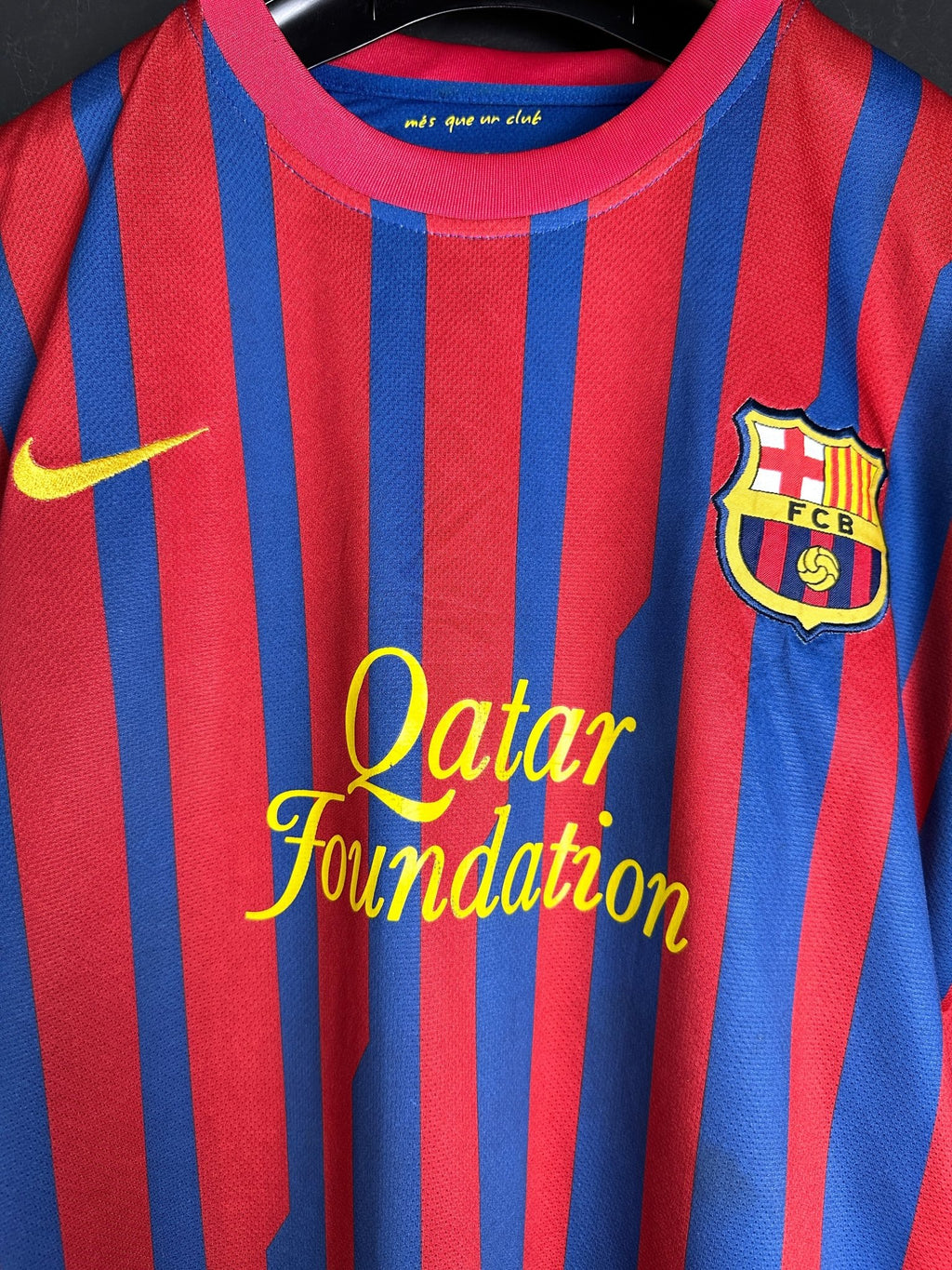 2011-2012 Nike FCB Football Jersey - Funkify