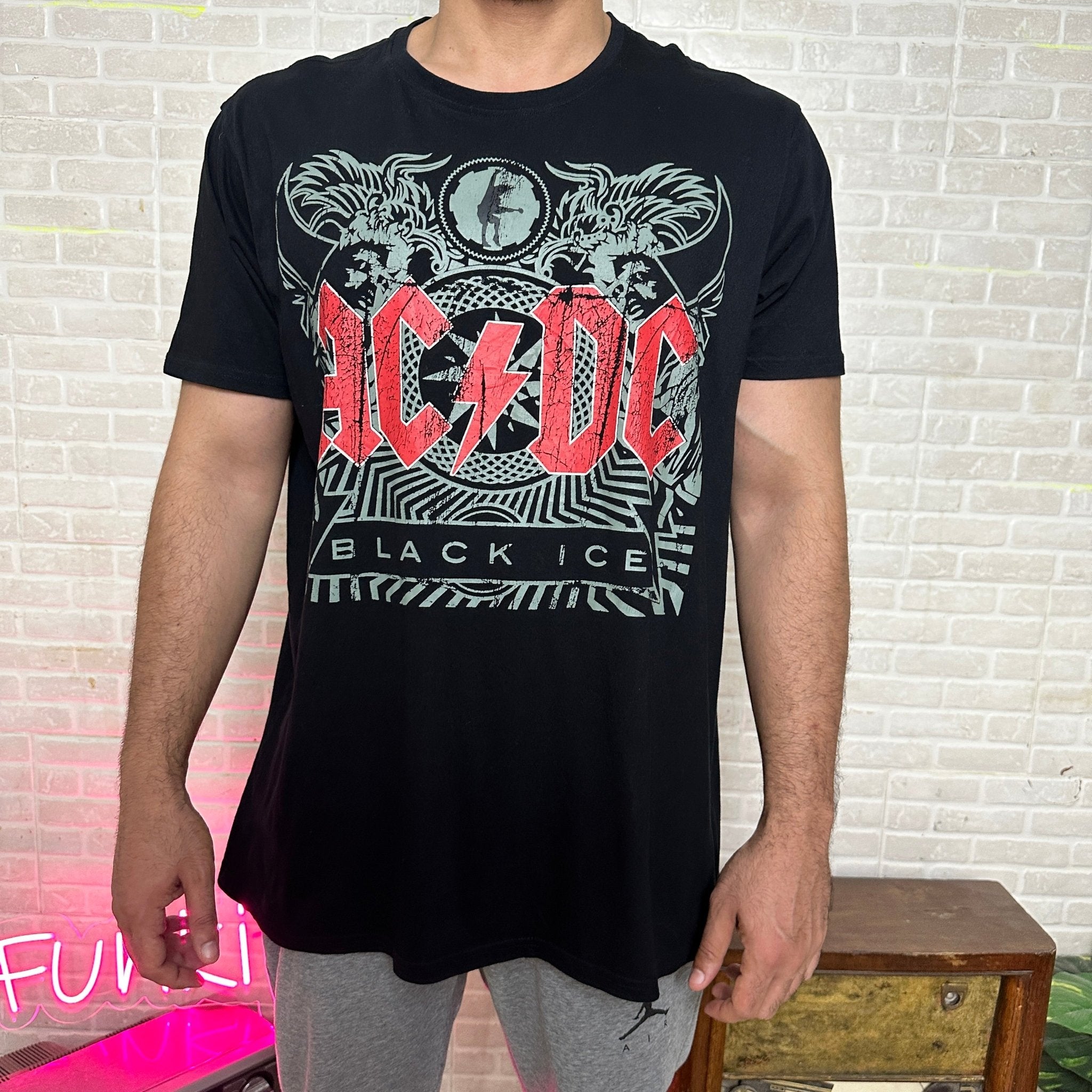 2016 AC/DC Graphic Tee - Funkify