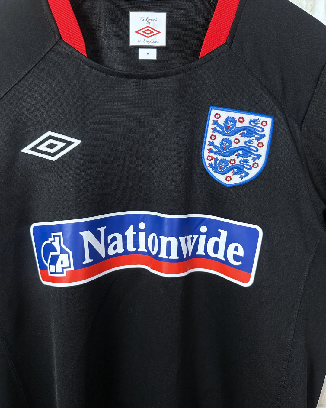 2009/2010 Umbro England Training Football Jersey Medium