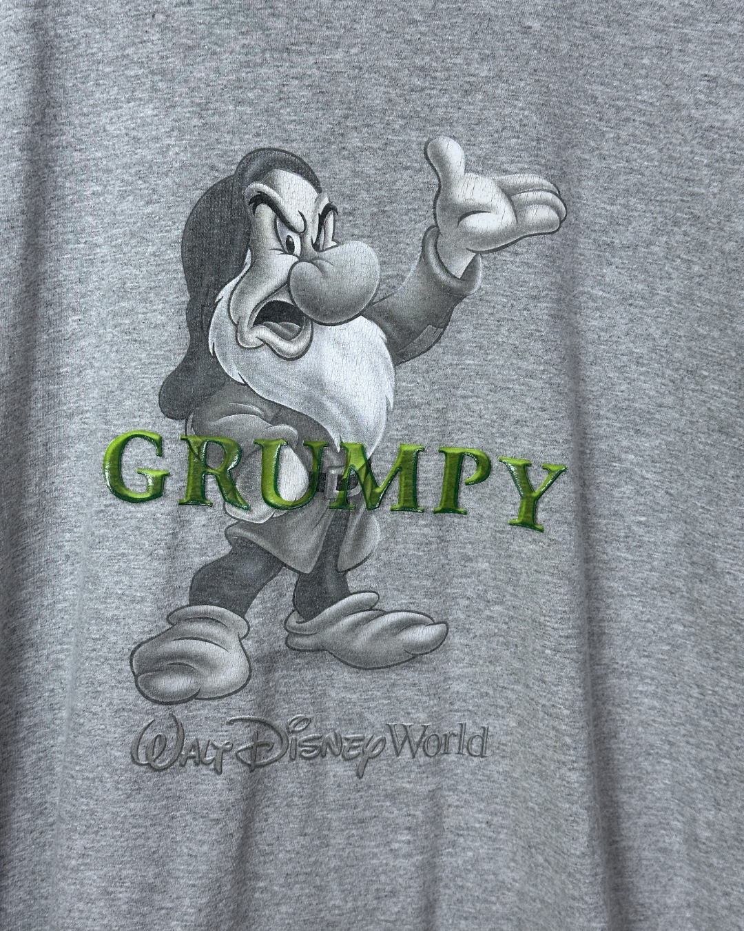 Walt Disney Grumpy Graphic T-shirt XL