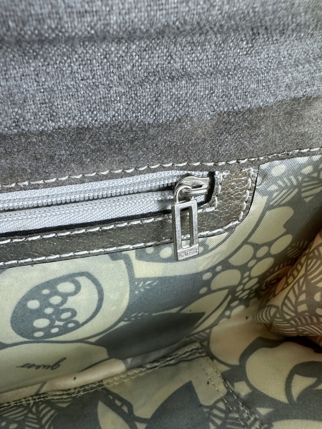 Vintage Guess Shoulder Bag