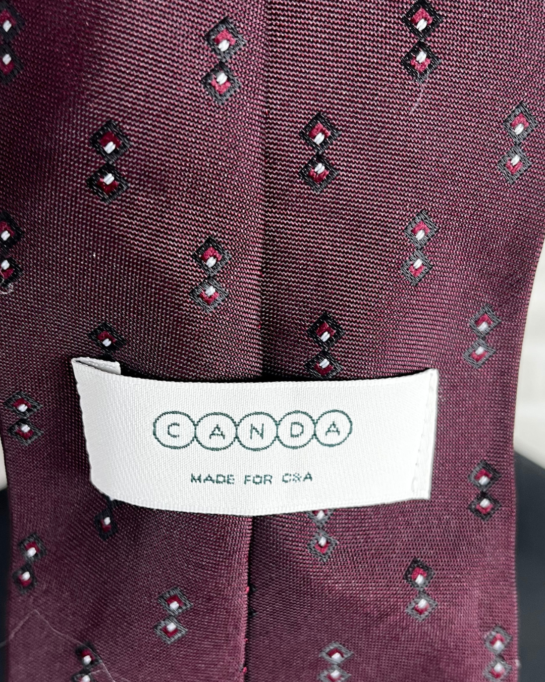 Canda necktie