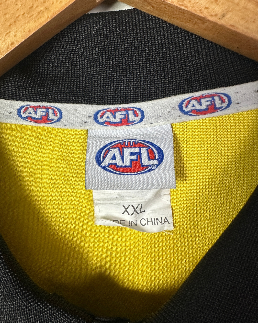 Official AFL Richmond Football Club Polo 2XL