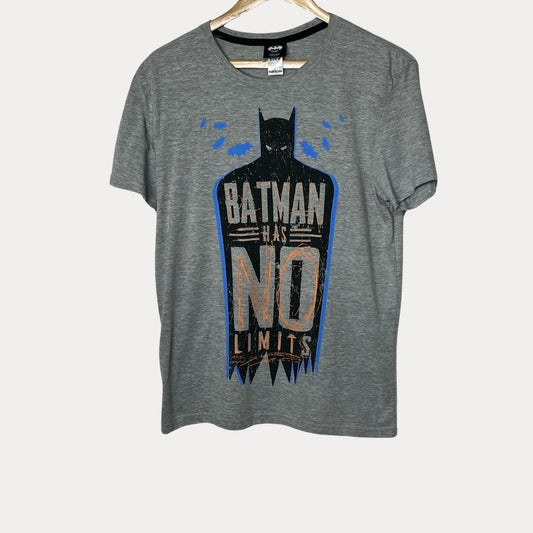 Batman Has No Limits T-shirt Medium