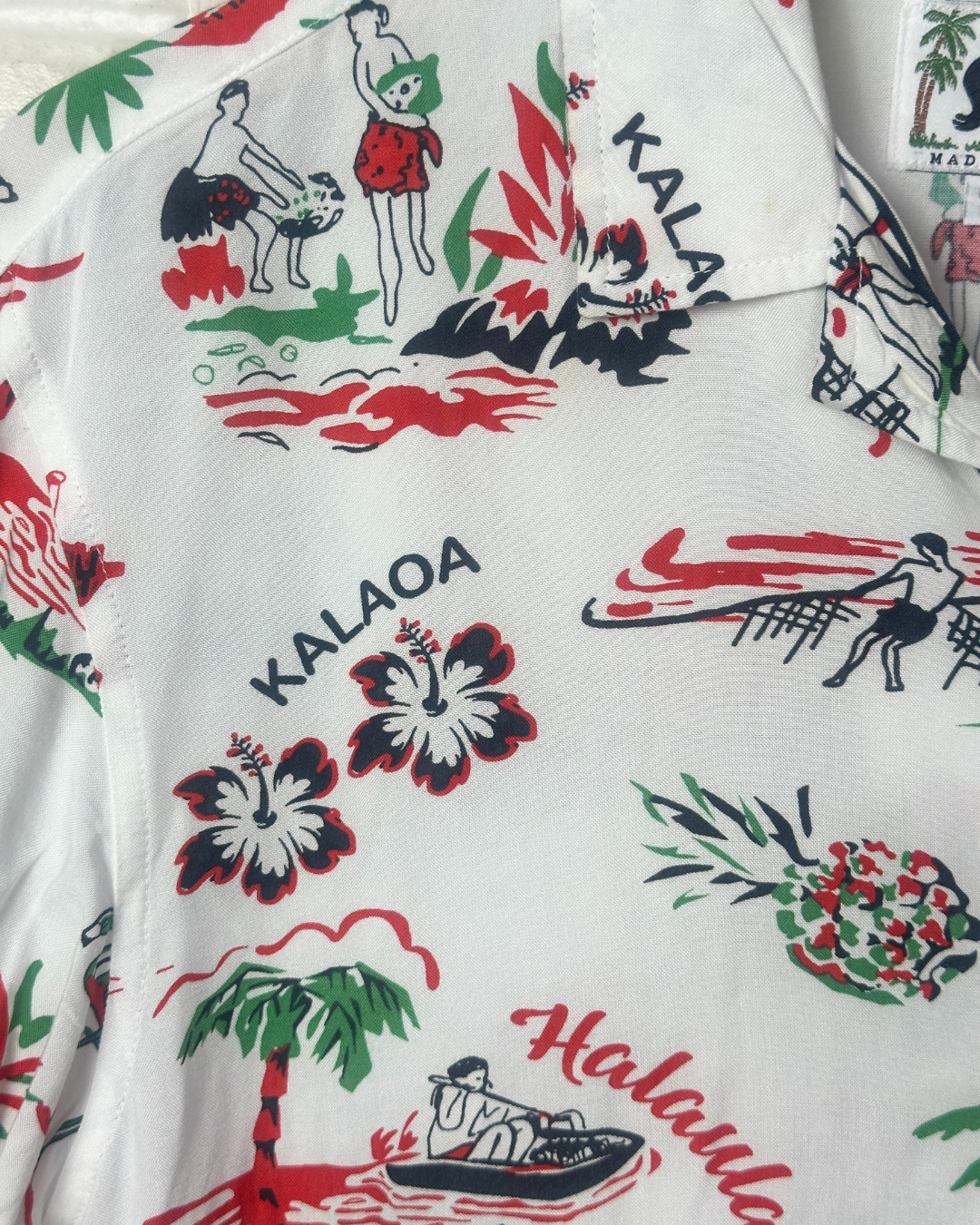 Tribal Patterned Hawaiian Shirt Small