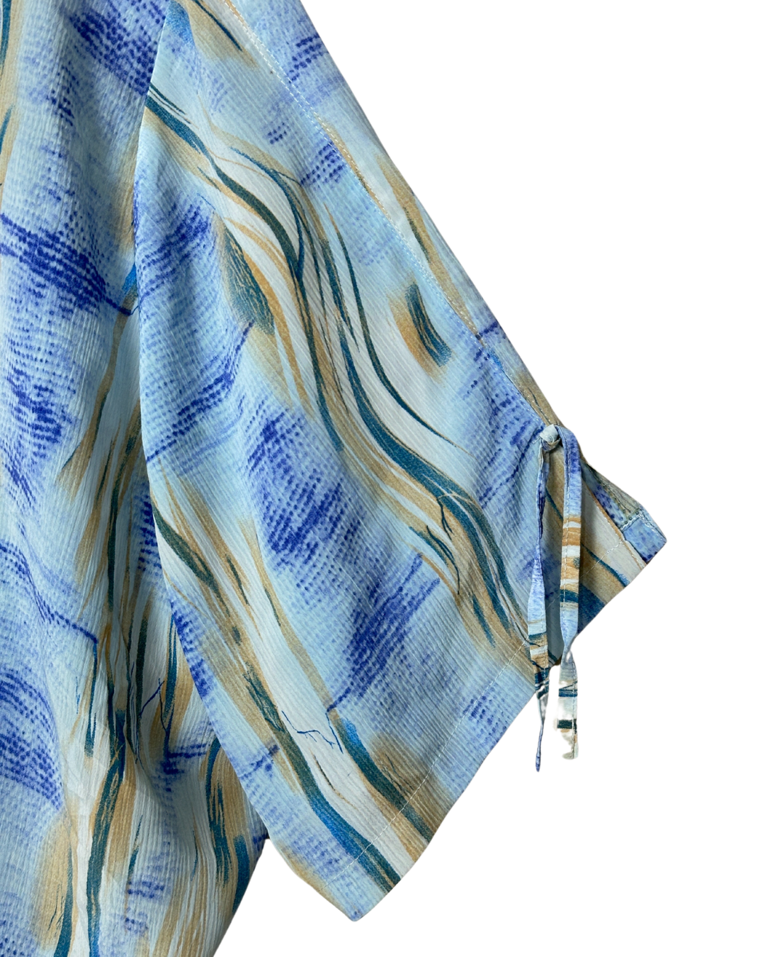 Si Belle Et Shirt with Back Button Detail - Oversized 3XL