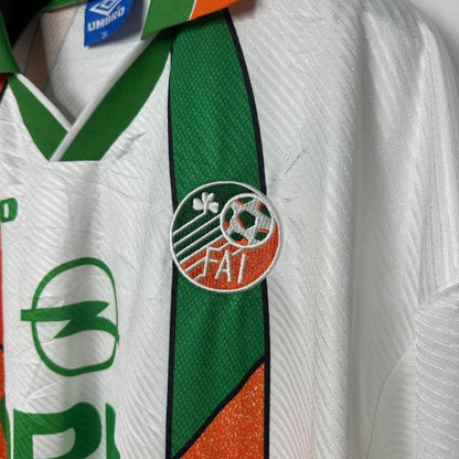 Retro 1994 Umbro Ireland National Team Away Jersey
