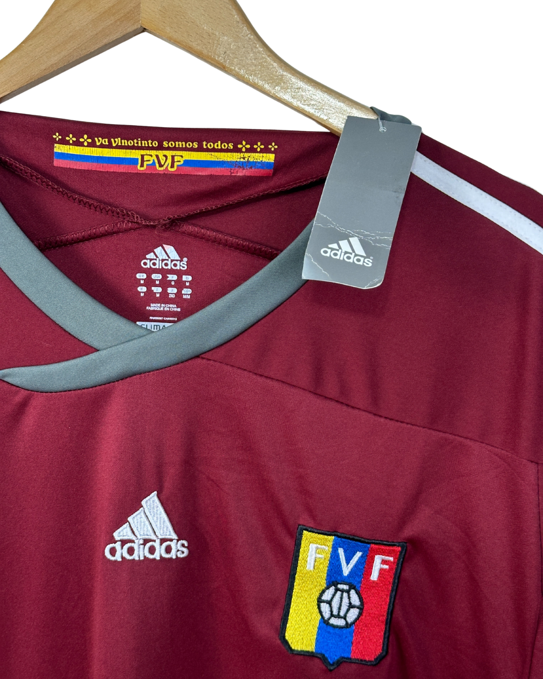 Adidas Venezuela National Team Home Jersey 2011/2013 (FVF Vinotinto)