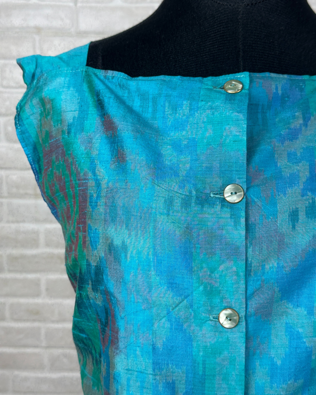 Vintage 90s Abstract Print Boxy Cut Sleeveless Top