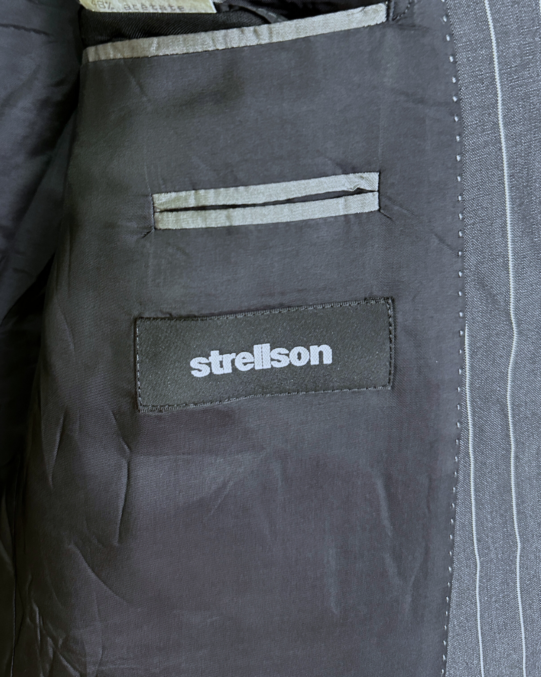 Vintage Strellson Pinstripe Full Suit - Size 48