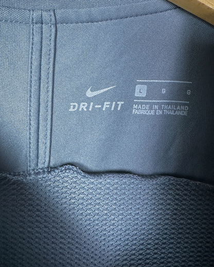 Nike Dri-Fit Large