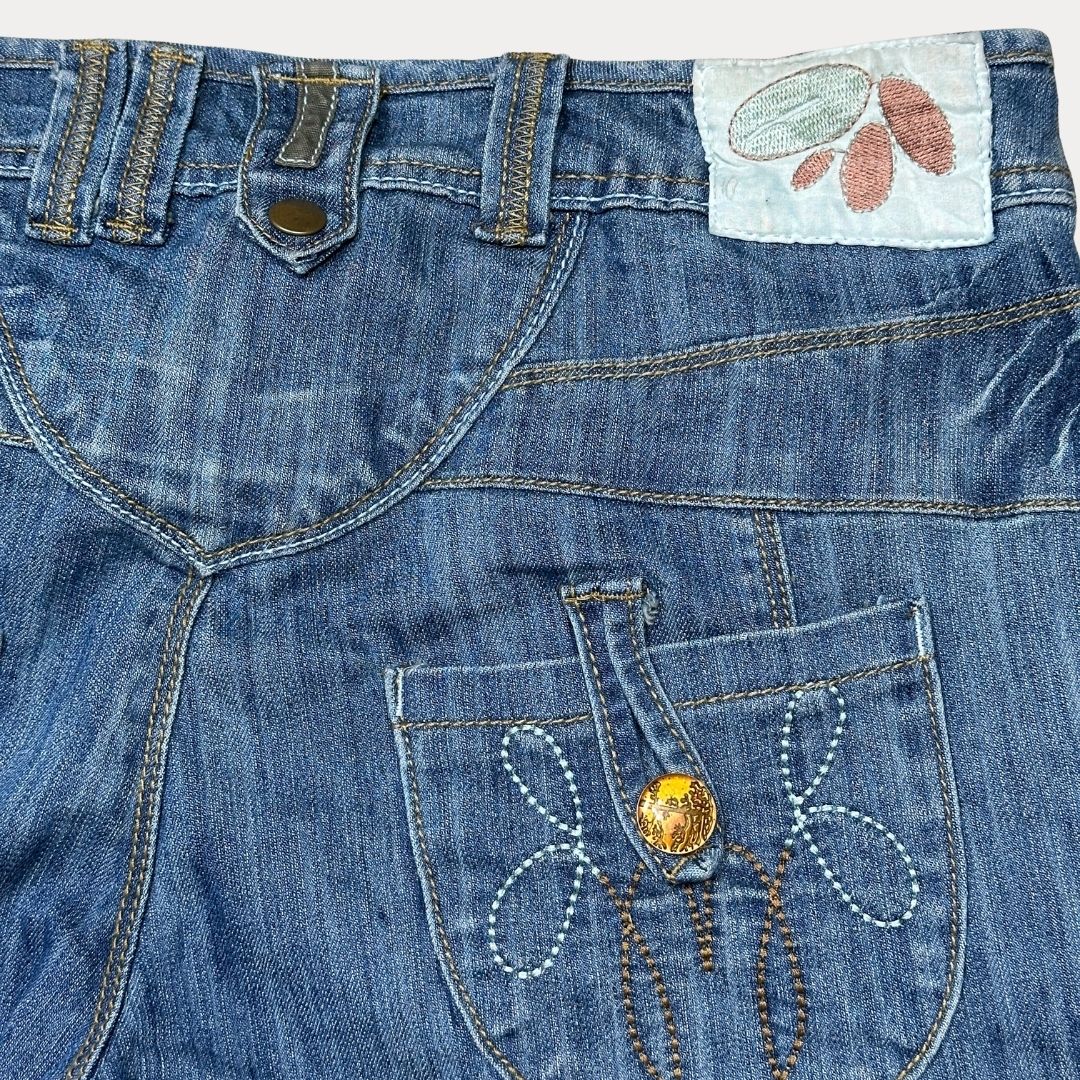 George. Women's Jorts