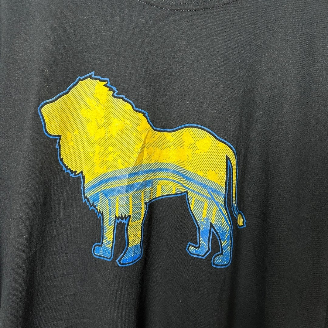 Port & Company Lion Graphic T-shirt XL