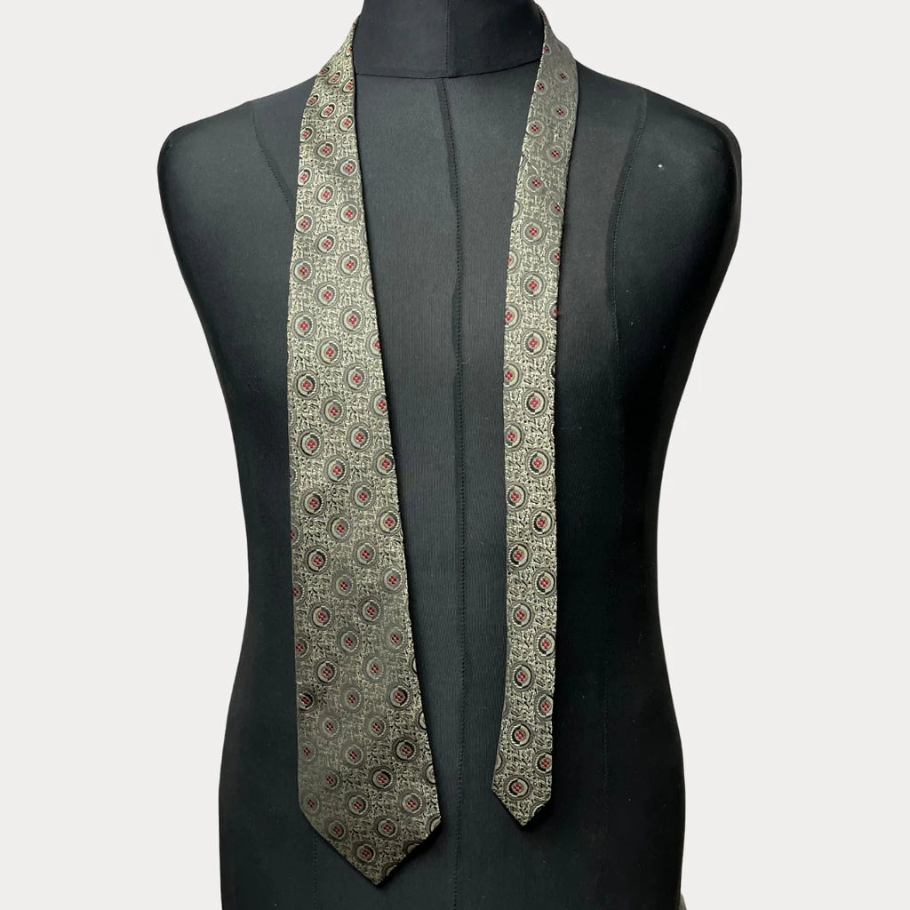 Circle Motif Pattern Necktie