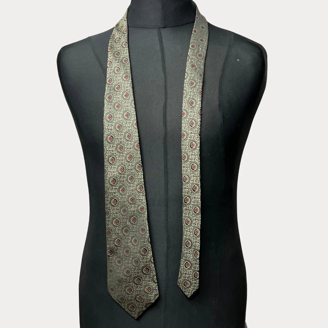 Circle Motif Pattern Necktie