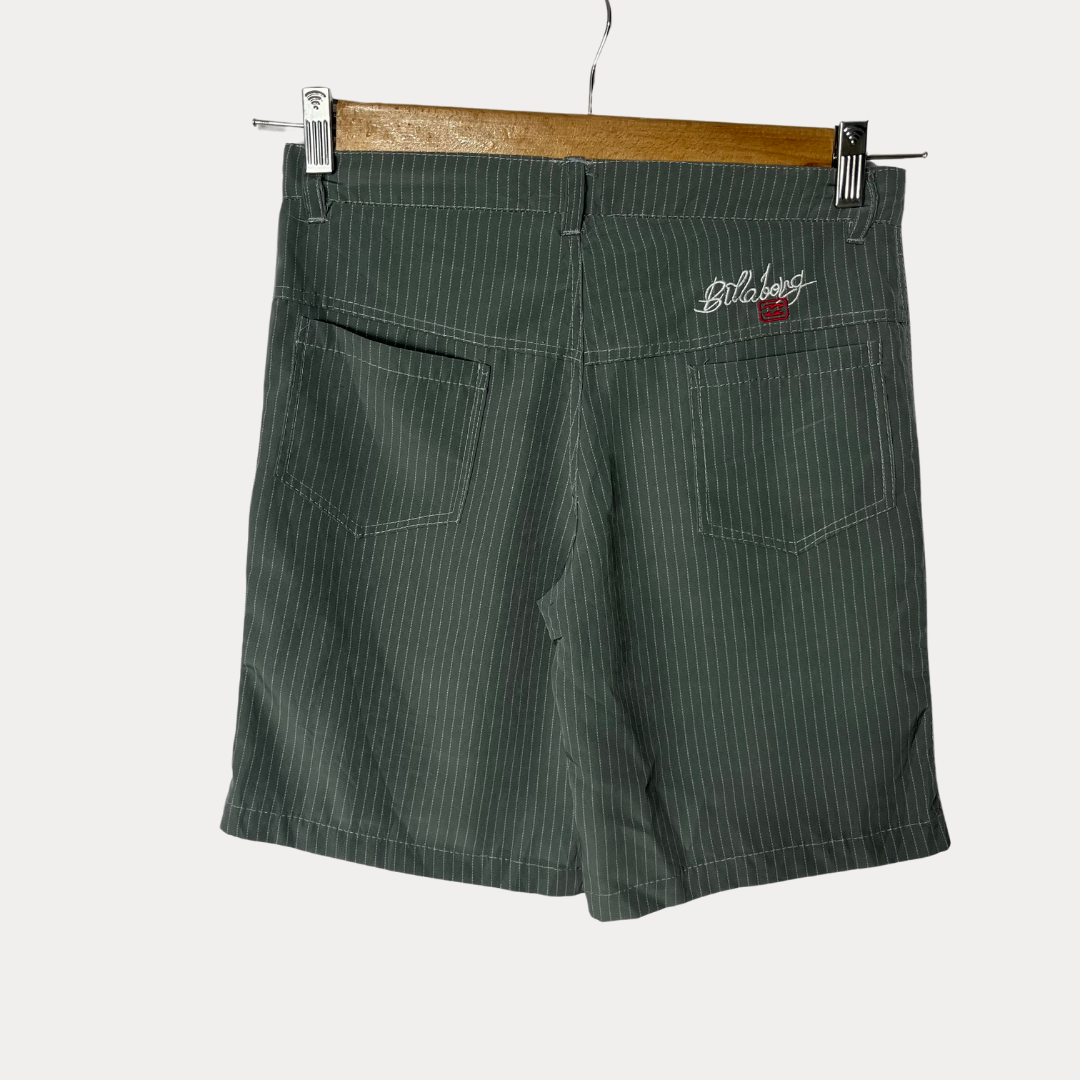 Billabong Shorts Small