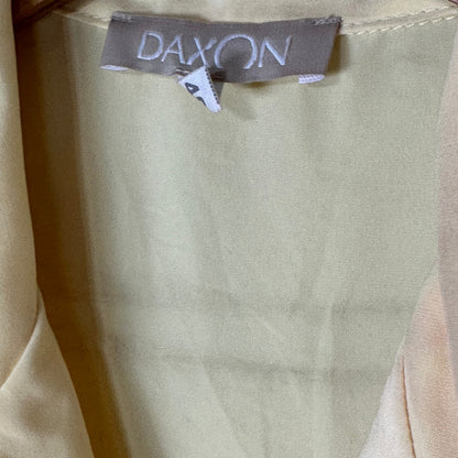 Daxon Embroidered Blouse Medium