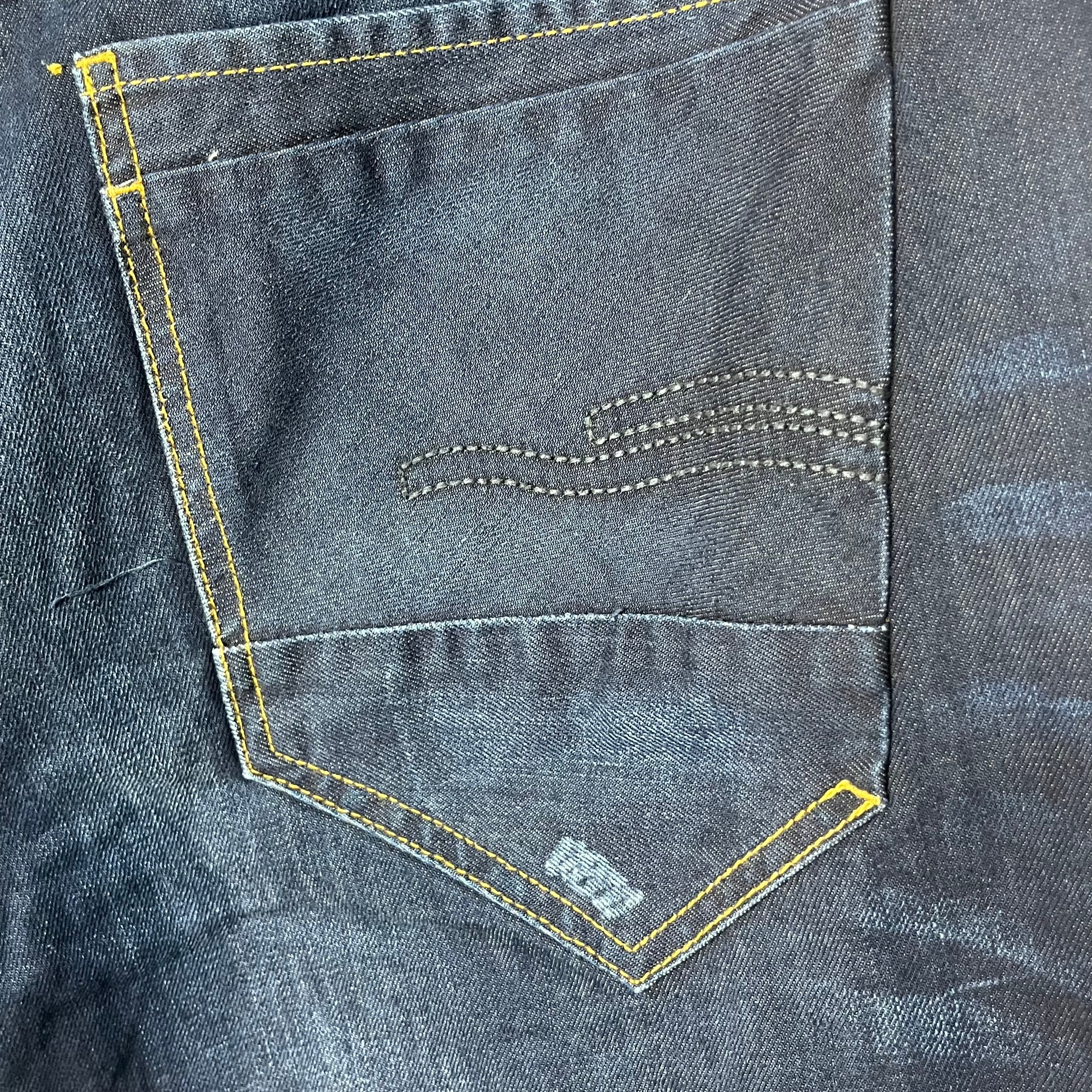 Refill Slim Fit Jeans W34 L32
