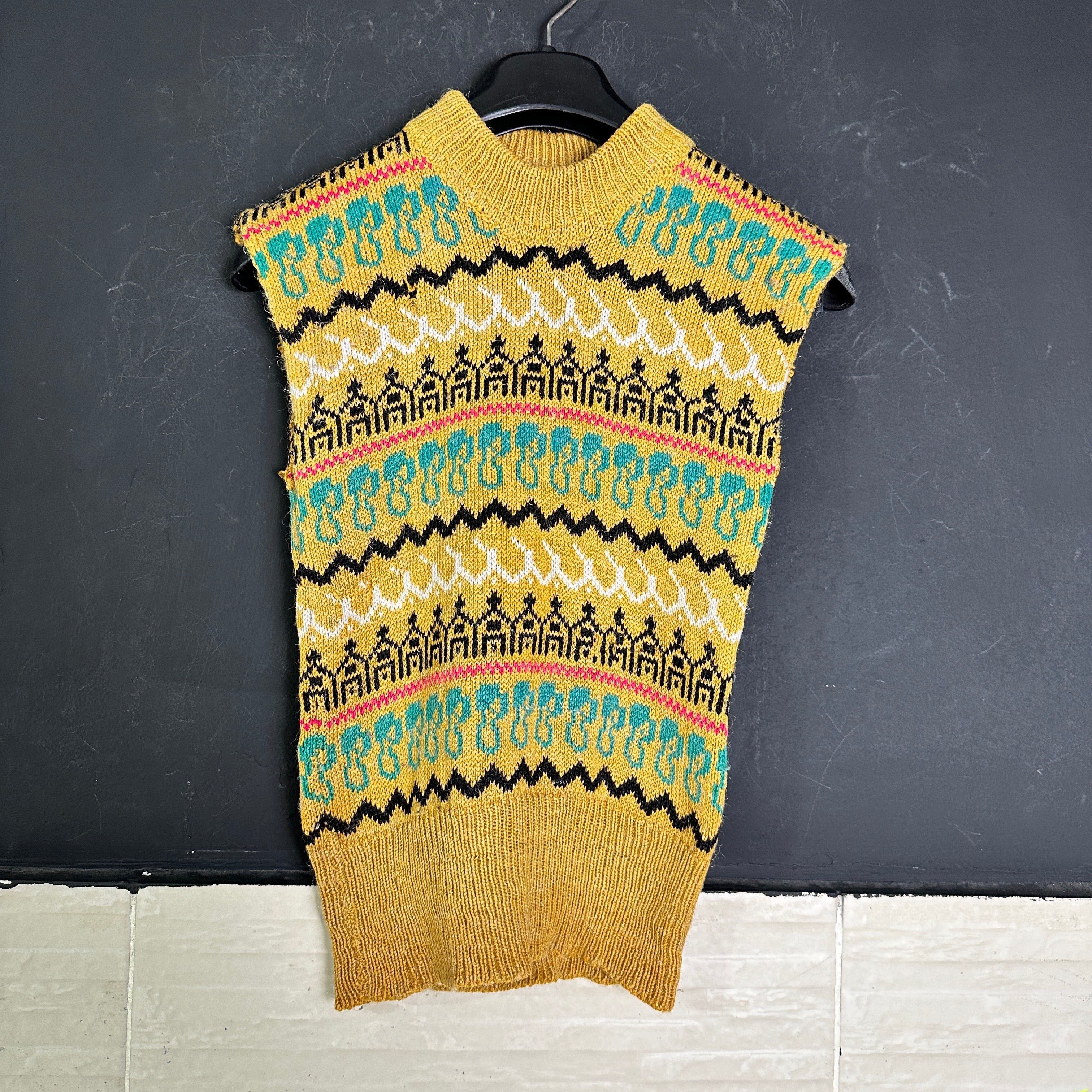 Vintage Women's Sweater Vest