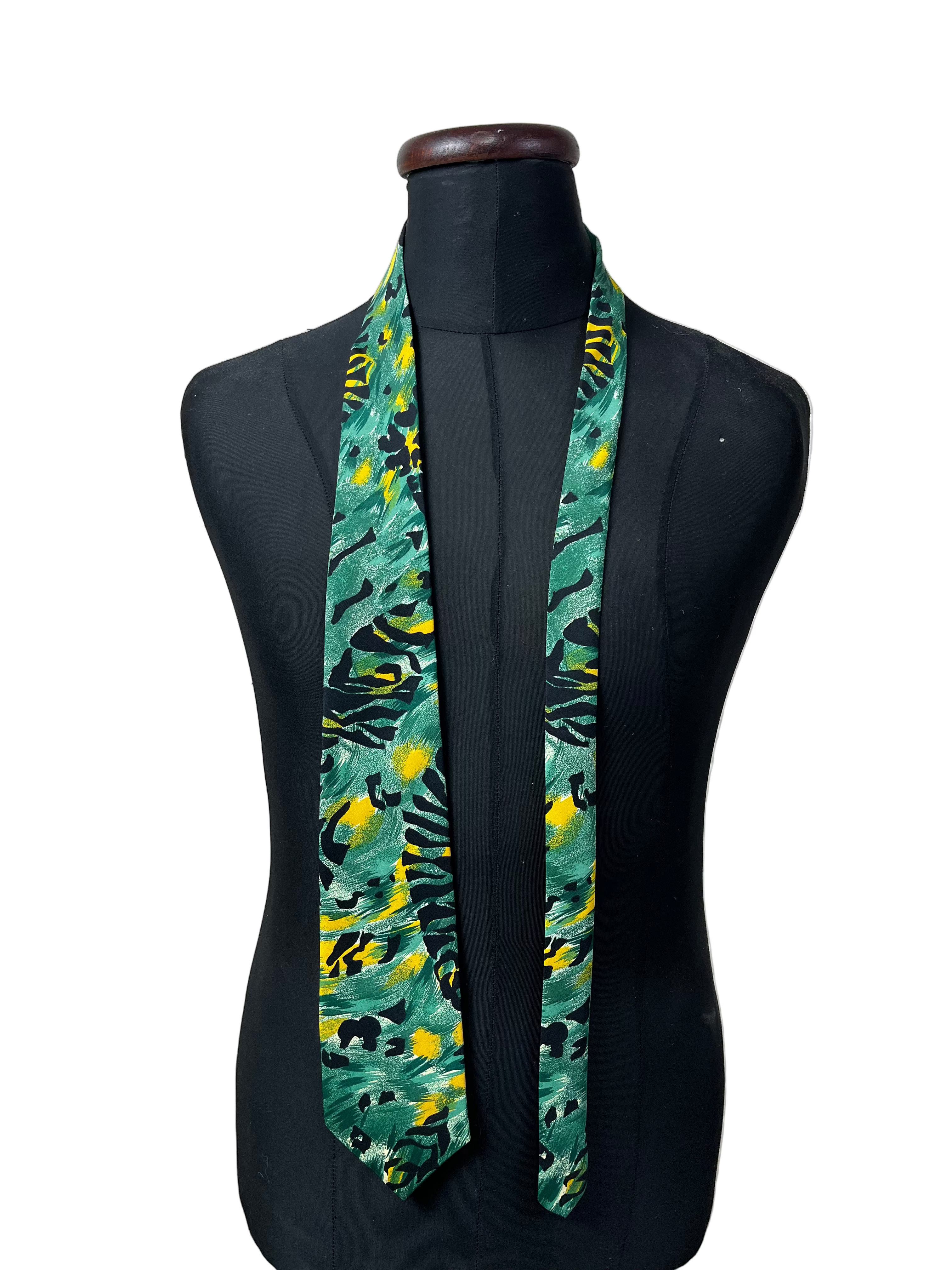 Silver City Animal Print Green Necktie 9 cm