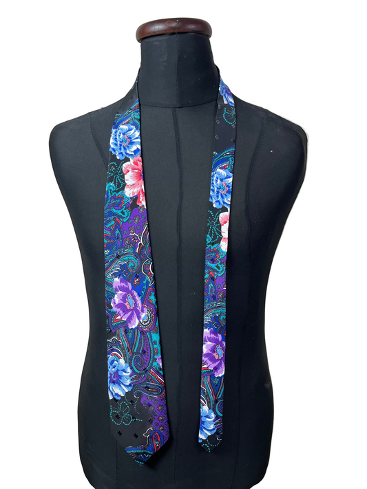 Silver City Purple Floral Paisley Necktie 9 cm