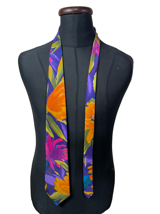 Silver City Floral Necktie 9 cm