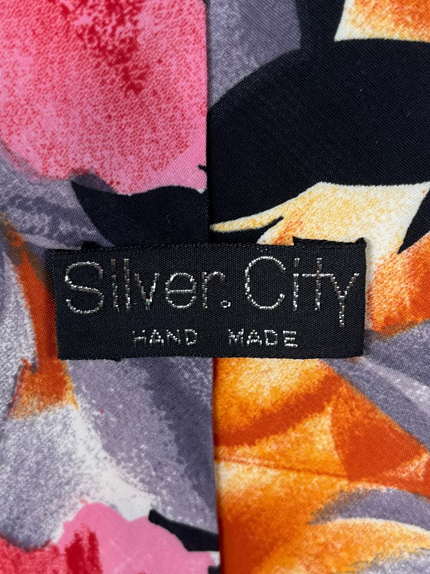 Silver City Floral Necktie 9 cm