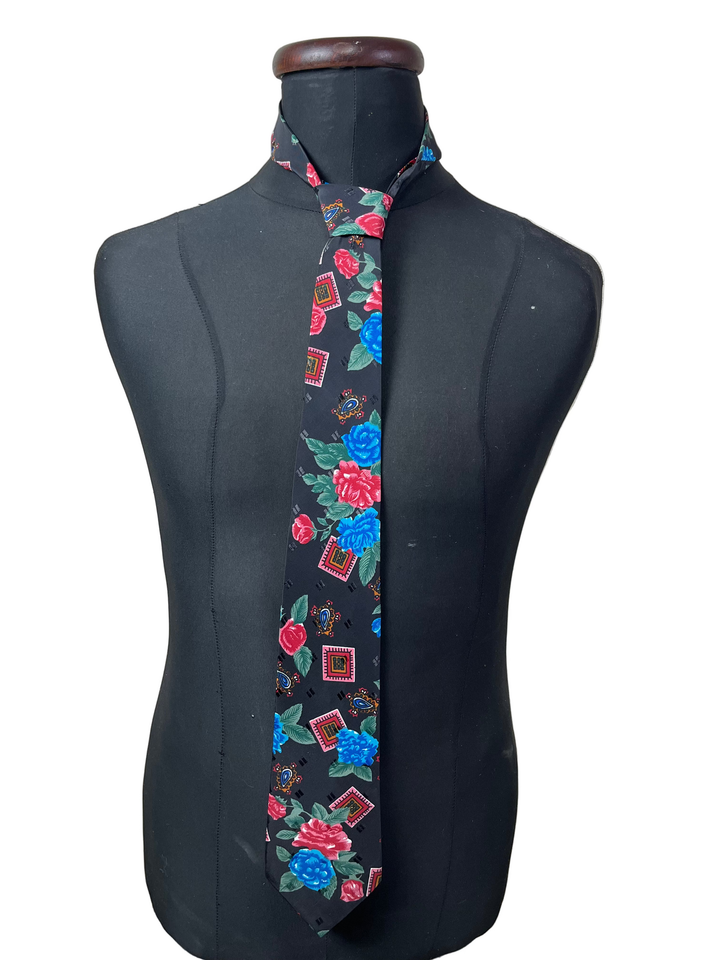 Silver City  Floral Necktie 9 cm