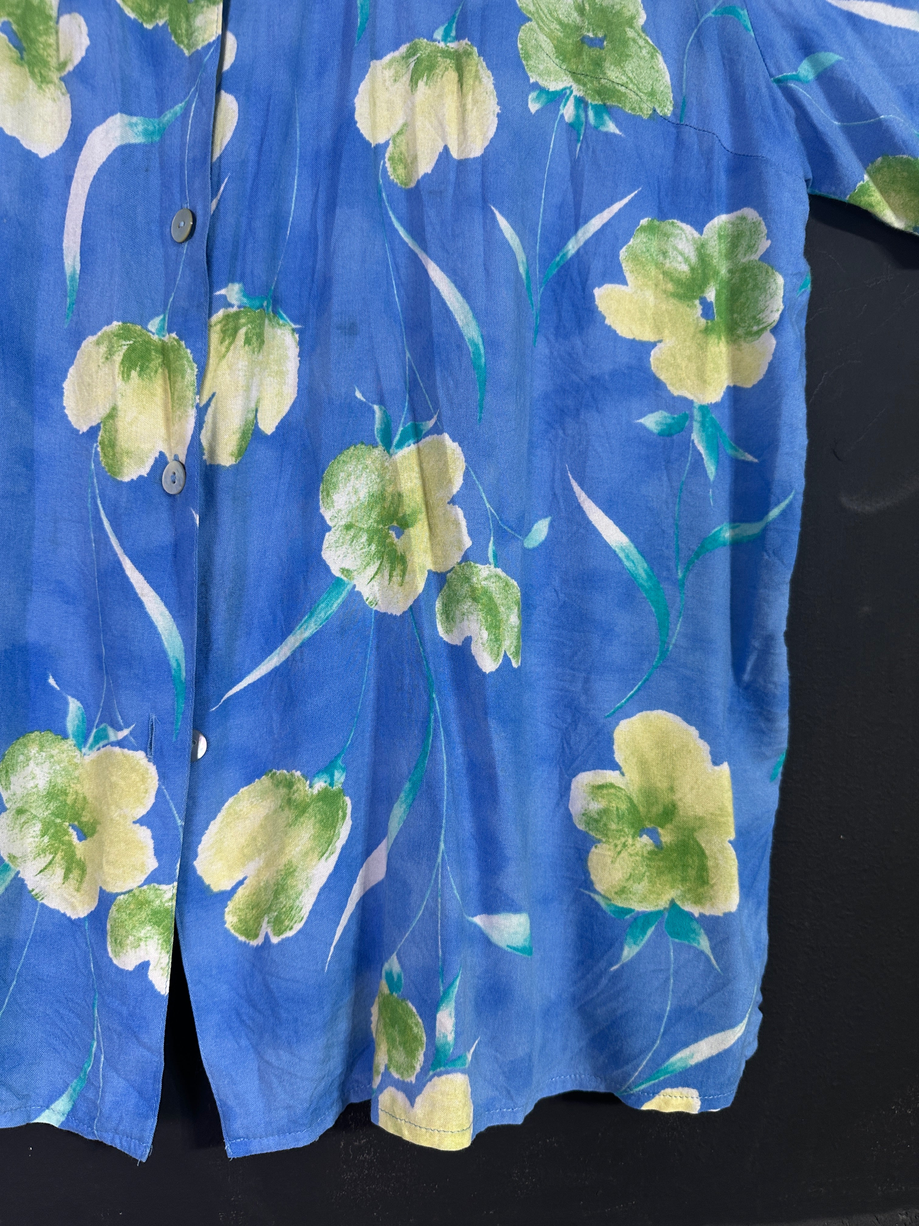 Flower Print Shirt XL