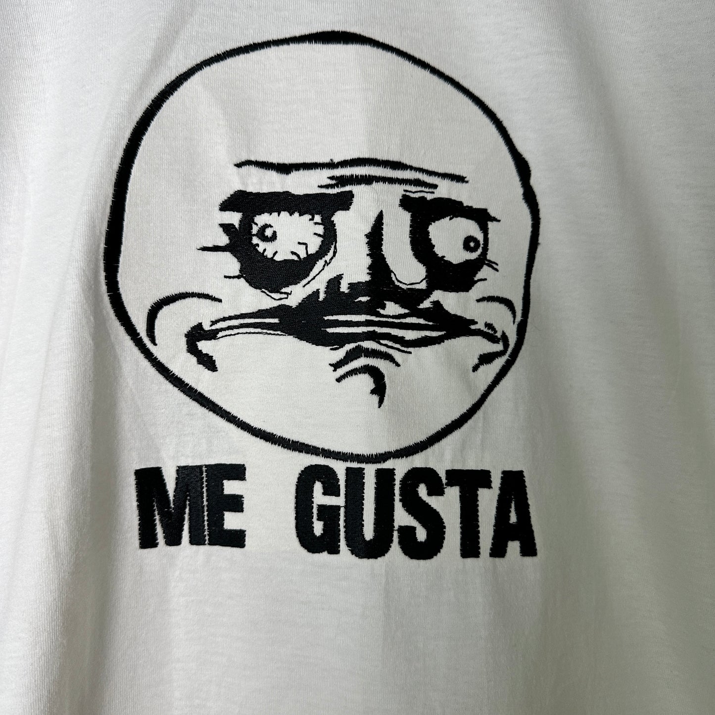 Me Gusta Graphic Tee