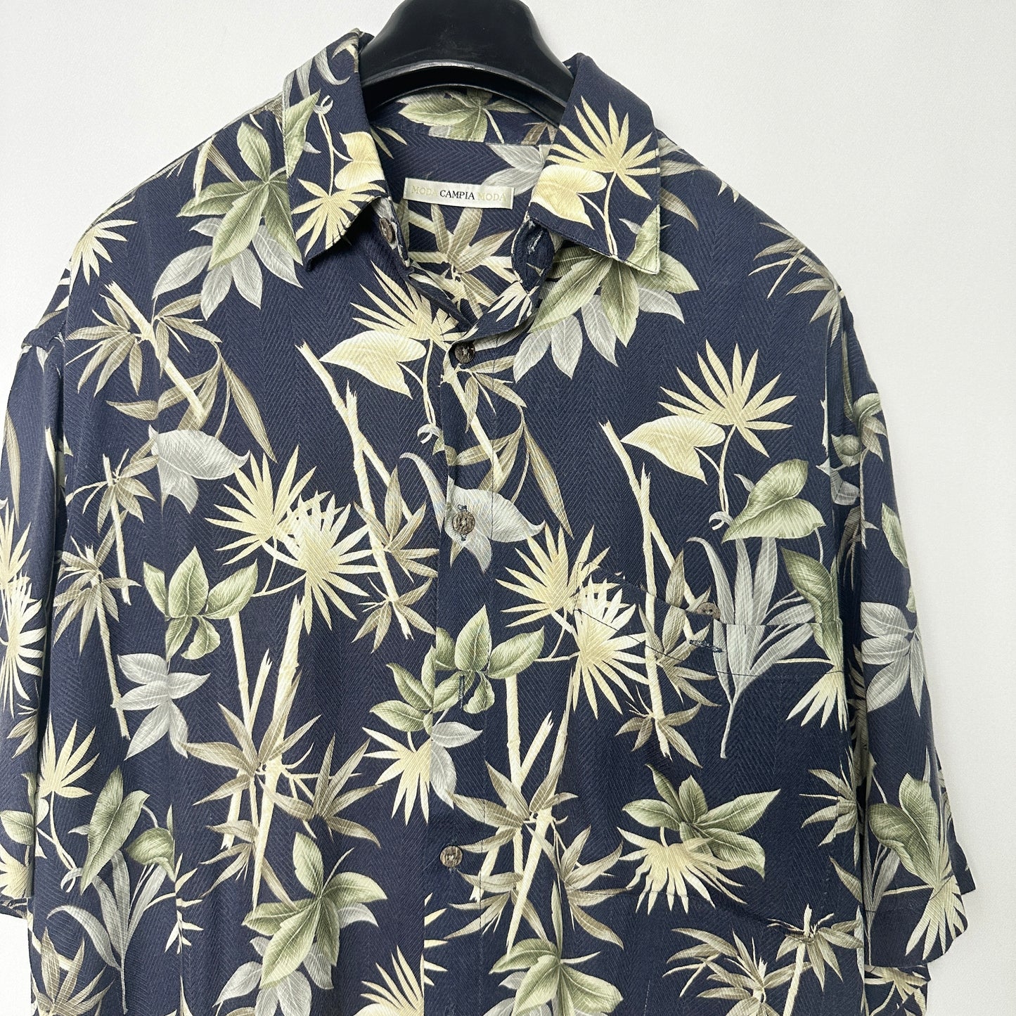 Campia Hawaiian Shirt Large