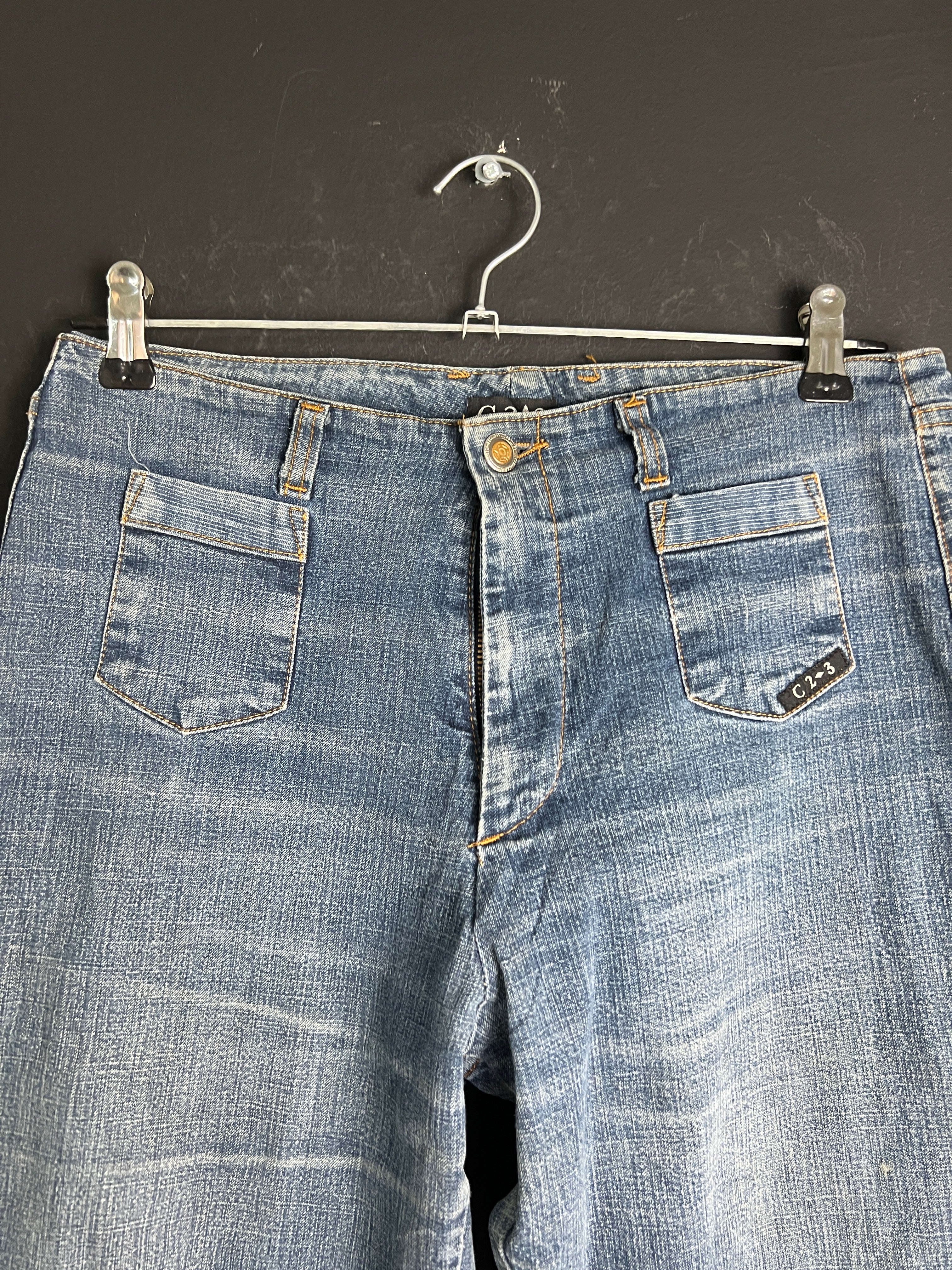 C2-3 Y2K Jeans
