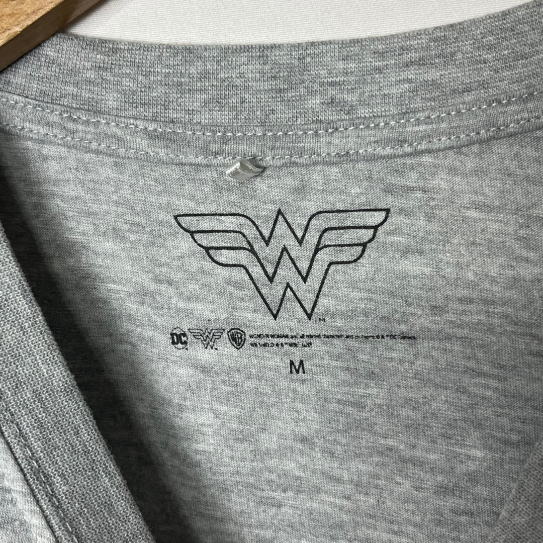 Wonder Woman Girl Power T-Shirt M