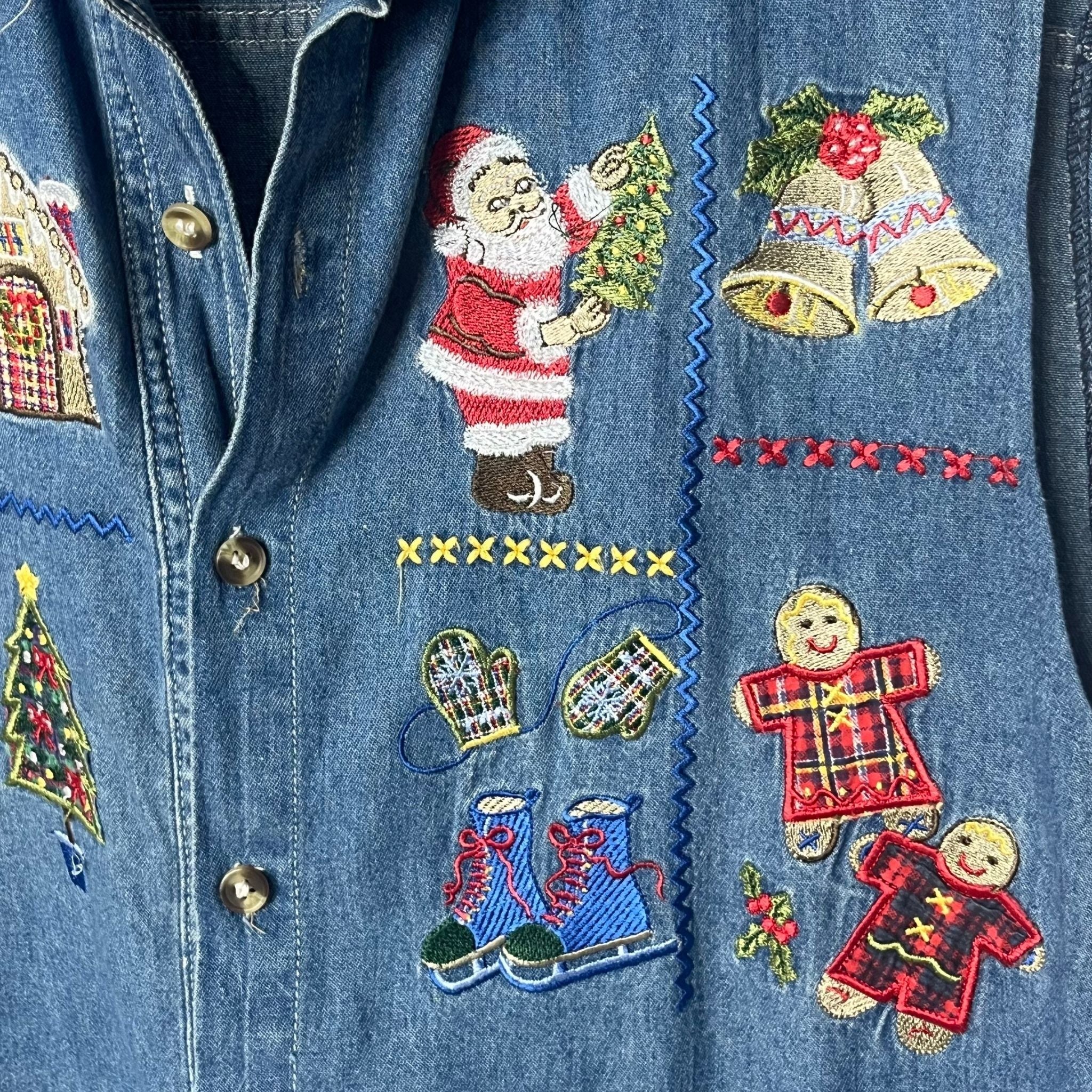 AA Fashion Embroidered Christmas Vest Large - Funkify