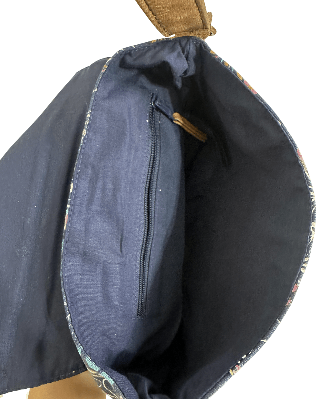 Accesorize Floral Crossbody Bag w/ Embroidered Applique - Funkify